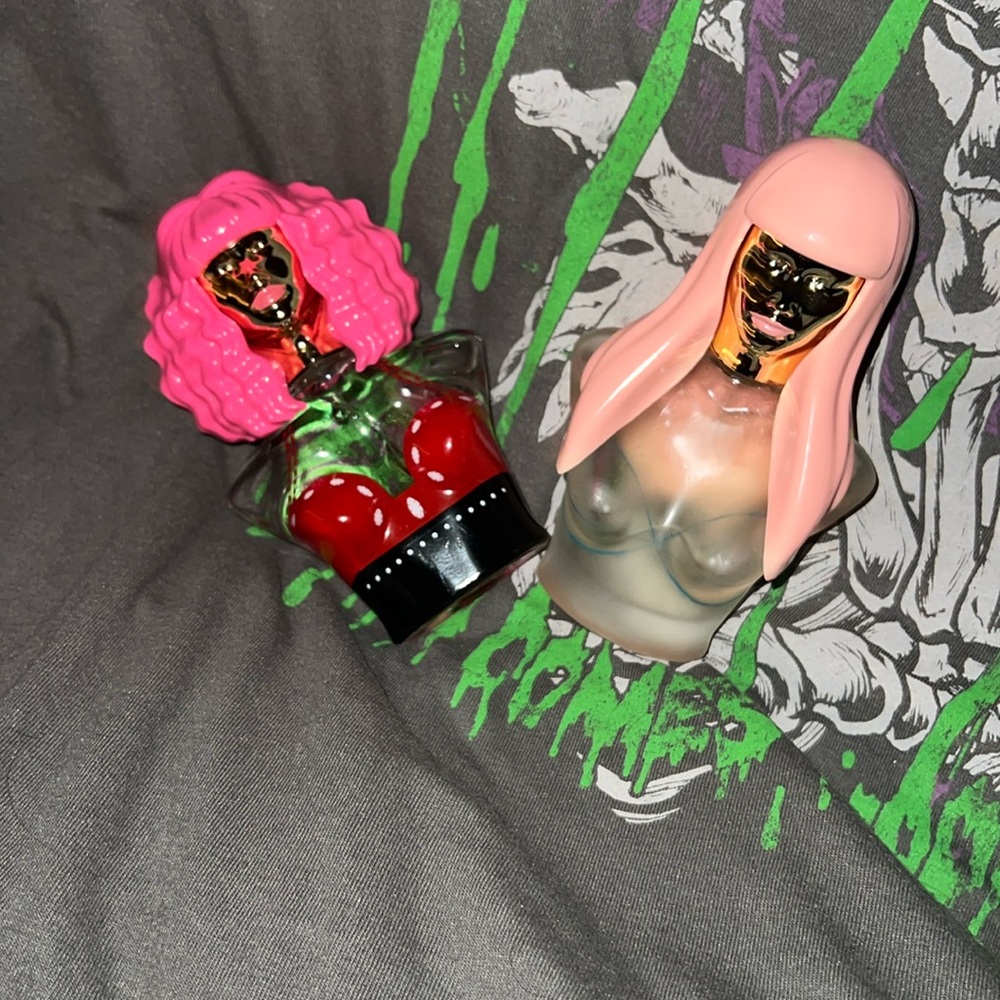 Nicki Minaj perfumes PINK FRIDAY and NICKI MINAJESTY